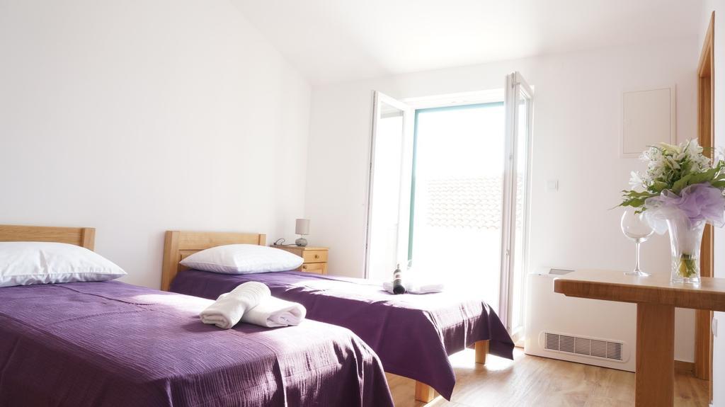 Guest House Jere Old Town Rogoznica  Rum bild