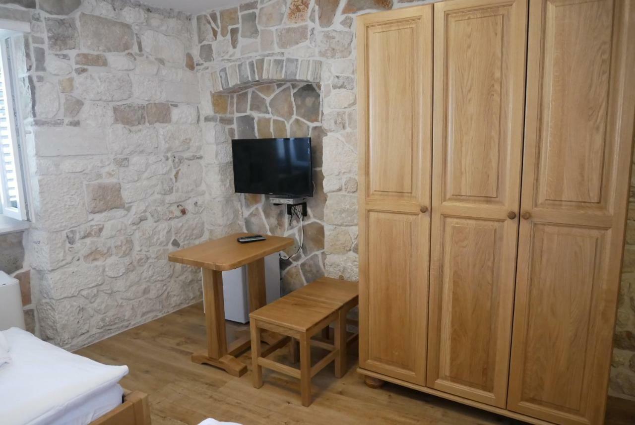 Guest House Jere Old Town Rogoznica  Exteriör bild