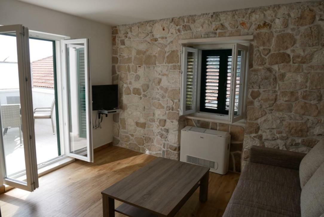 Guest House Jere Old Town Rogoznica  Exteriör bild